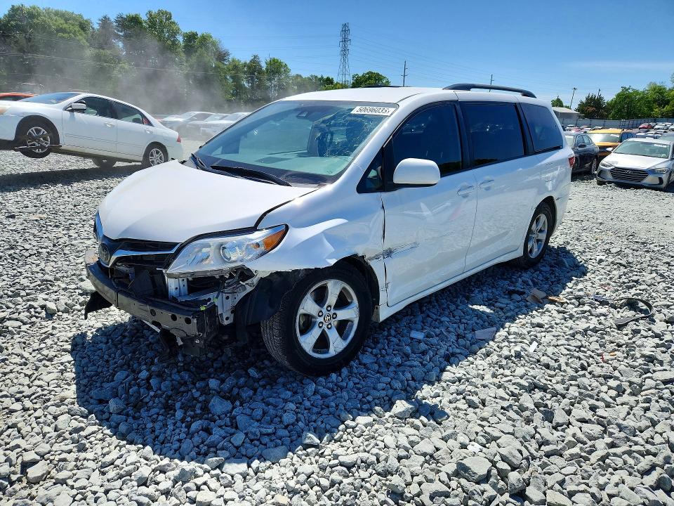 Auction sale of the 2020 Toyota Sienna, vin: 5TDKZ3DC4LS070803, lot number: 50696036