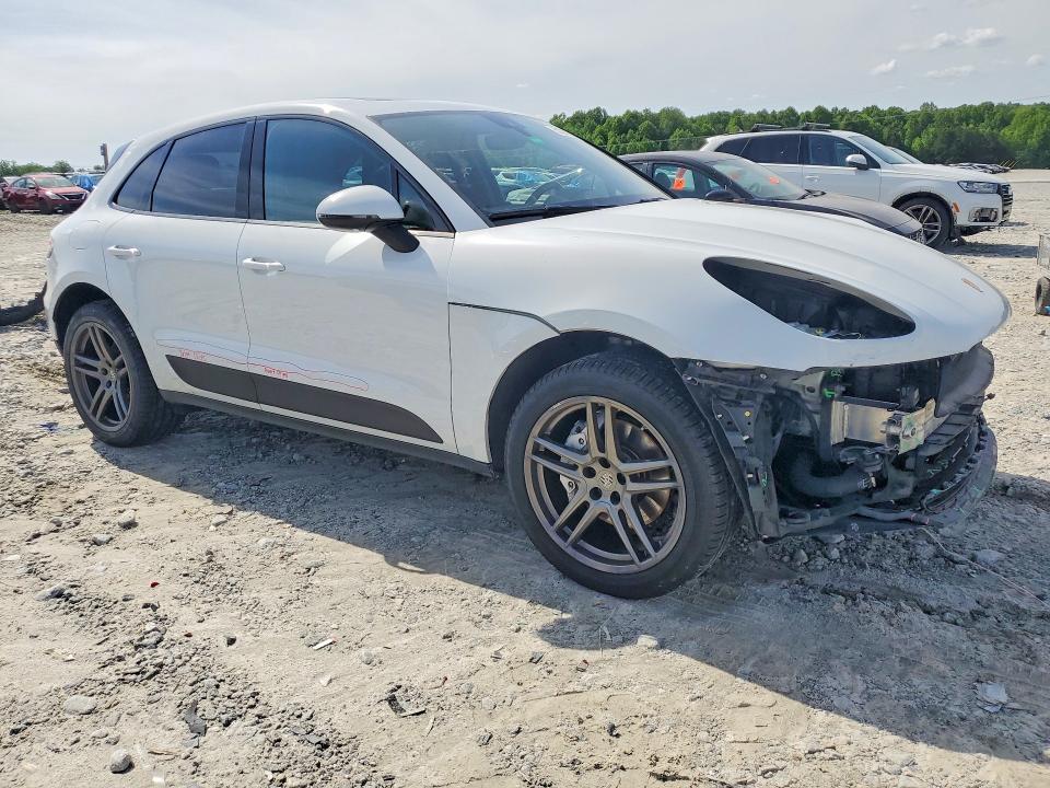 51370916 :رقم المزاد ، WP1AA2A55MLB14036 vin ، 2021 Porsche Macan مزاد بيع