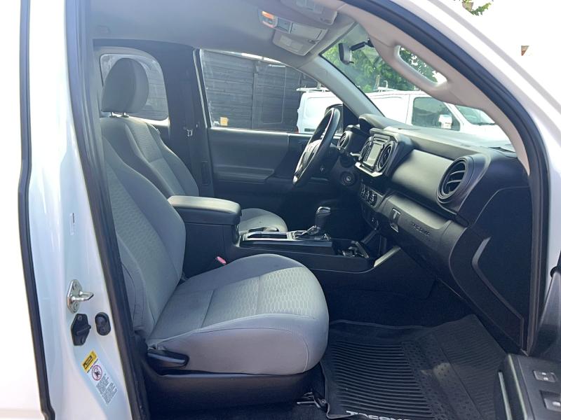 51570496 :رقم المزاد ، 5TFRX5GN2HX098369 vin ، 2017 Toyota Tacoma مزاد بيع
