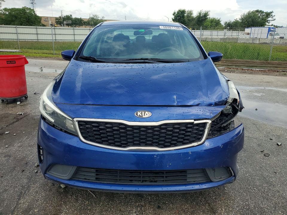 2017 Kia Forte მანქანა იყიდება აუქციონზე, vin: 3KPFK4A76HE133629, აუქციონის ნომერი: 48981136