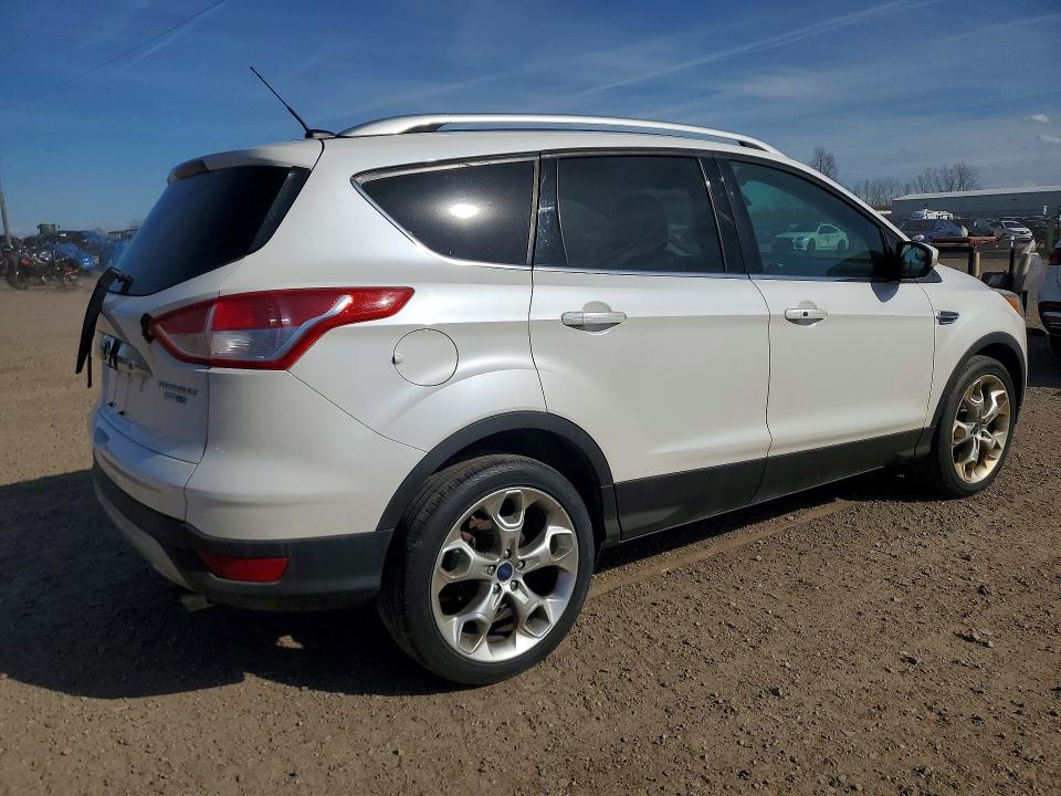 Продажа на аукционе авто 2015 Ford Escape, vin: 1FMCU9JX0FUB39401, номер лота: 49541176