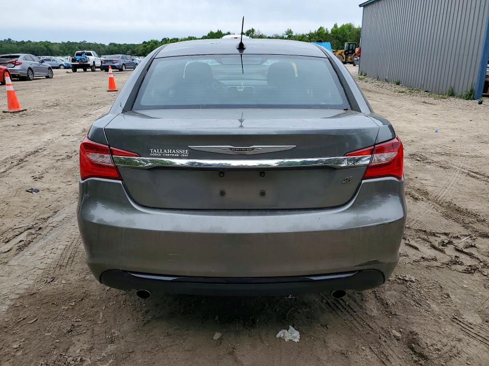 Продаж на аукціоні авто 2013 Chrysler 200, vin: 1C3CCBBG4DN738942, номер лоту: 47481066