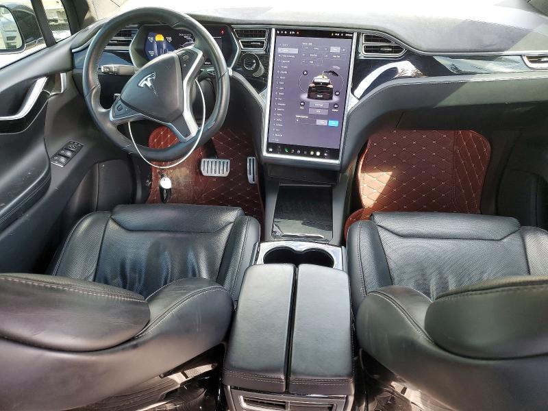 48675006 :رقم المزاد ، 5YJXCBE25GF029453 vin ، 2016 Tesla Model X مزاد بيع
