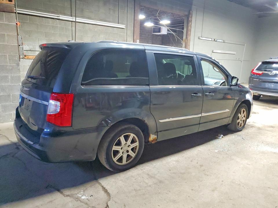 48905286 :رقم المزاد ، 2C4RC1BG1CR300297 vin ، 2012 Chrysler Town & Country مزاد بيع