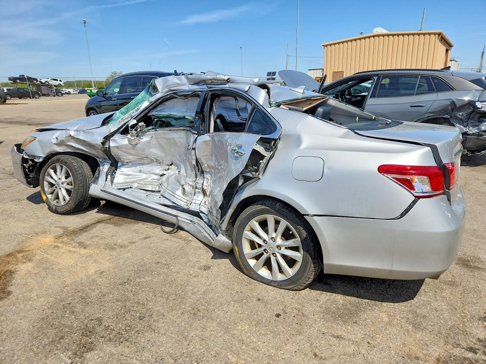 50568956 :رقم المزاد ، JTHBK1EG7B2459465 vin ، 2011 Lexus Es مزاد بيع