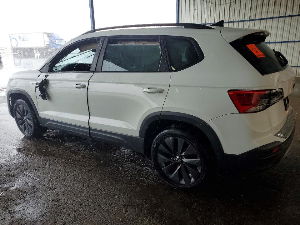 Продаж на аукціоні авто 2022 Volkswagen Taos, vin: 3VVDX7B27NM005206, номер лоту: 49819326