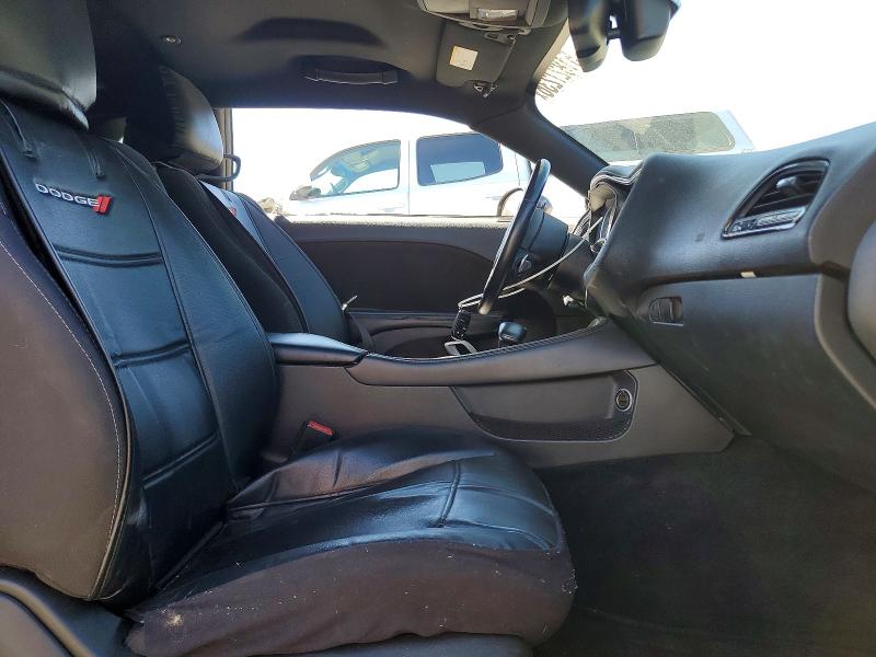 51827236 :رقم المزاد ، 2C3CDZAT9FH924458 vin ، 2015 Dodge Challenger مزاد بيع