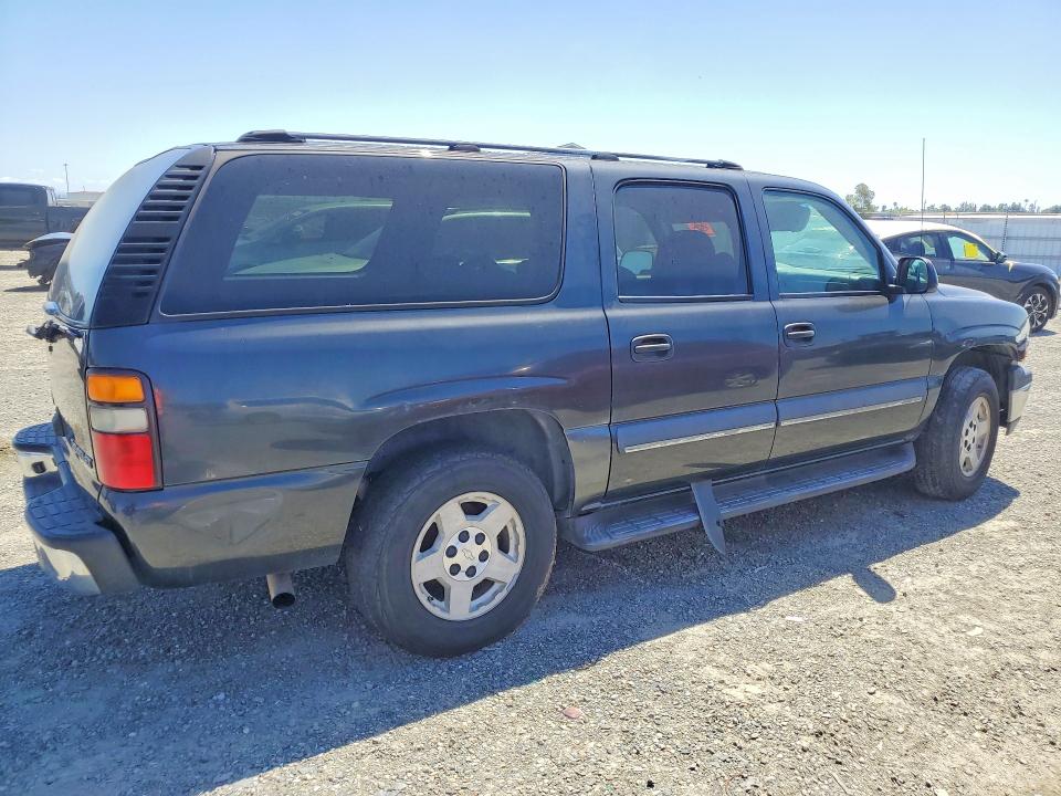 51550726 :رقم المزاد ، 3GNFK16T24G211771 vin ، 2004 Chevrolet Suburban مزاد بيع