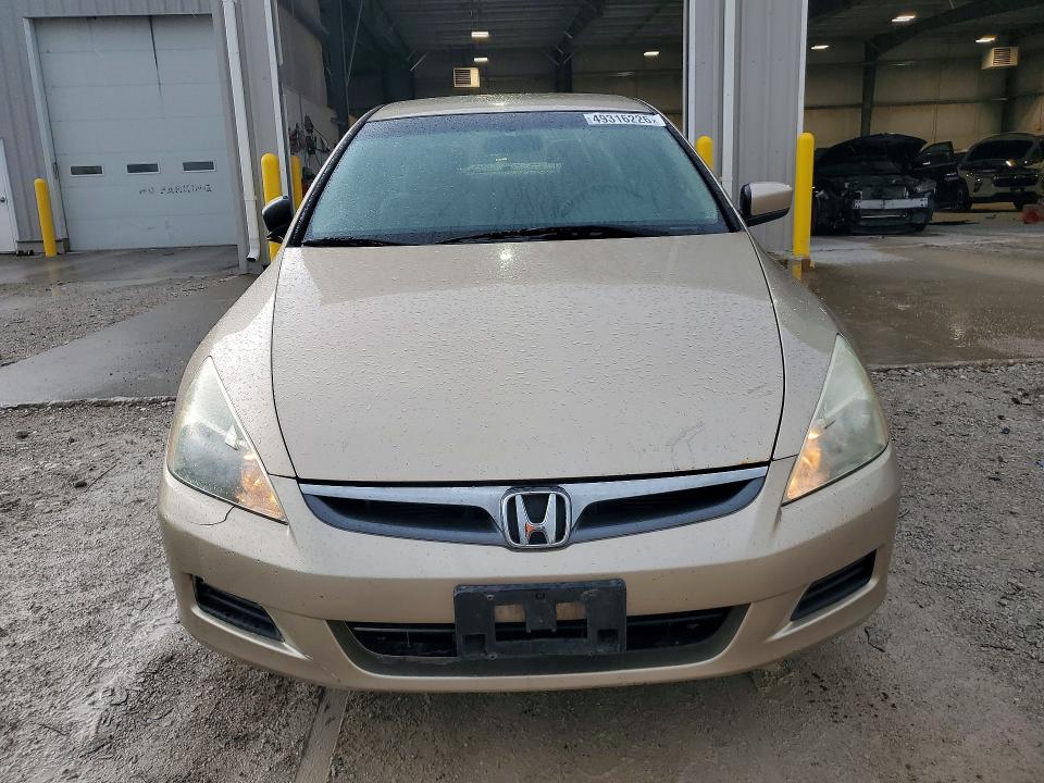 49316226 :رقم المزاد ، 1HGCM56497A027583 vin ، 2007 Honda Accord مزاد بيع