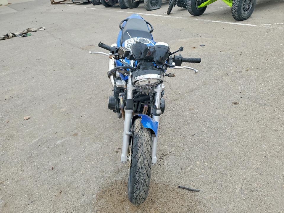 2000 Kawasaki Zr750 მანქანა იყიდება აუქციონზე, vin: JKAZRDF18YA011235, აუქციონის ნომერი: 51372616