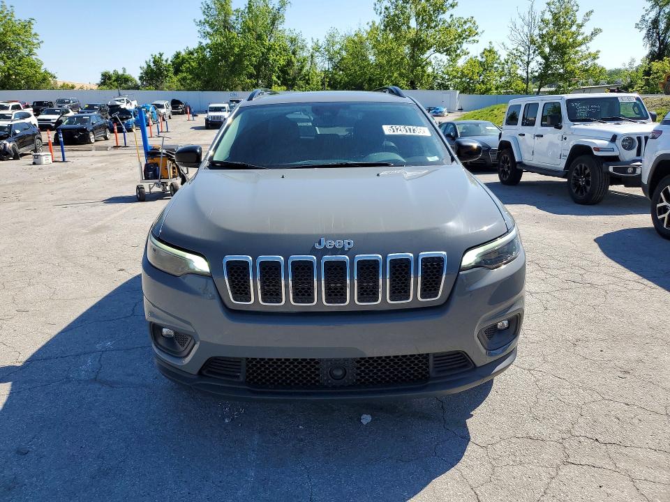 51261736 :رقم المزاد ، 1C4PJMMN7ND541345 vin ، 2022 Jeep Cherokee مزاد بيع