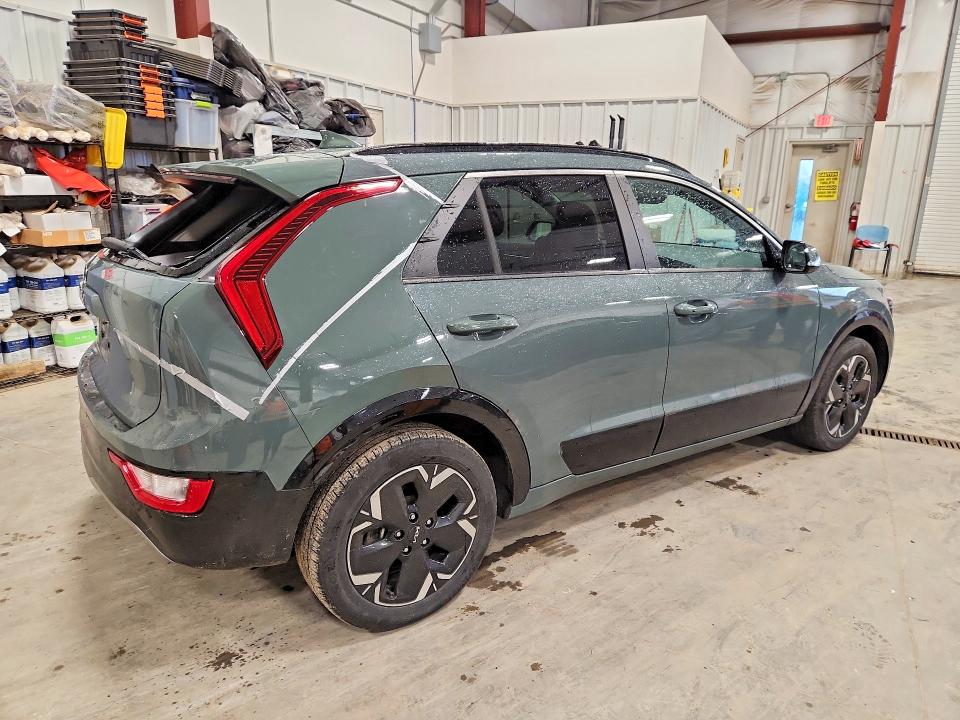 Продаж на аукціоні авто 2023 Kia Niro, vin: KNDCR3L18P5016629, номер лоту: 51298296