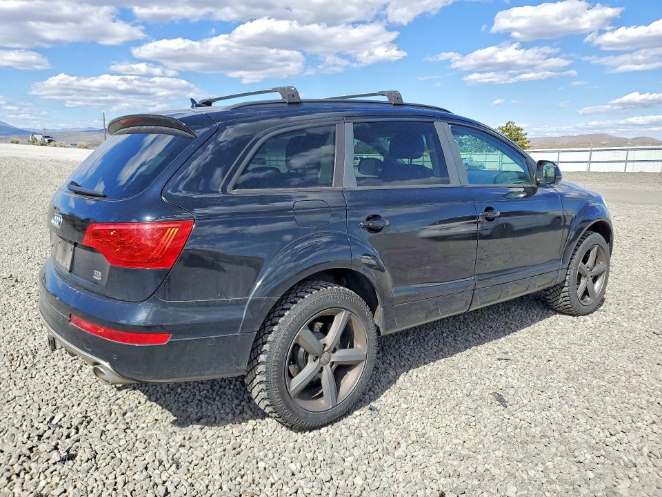 Продажа на аукционе авто 2015 Audi Q7, vin: WA1LMAFE4FD020175, номер лота: 51685426