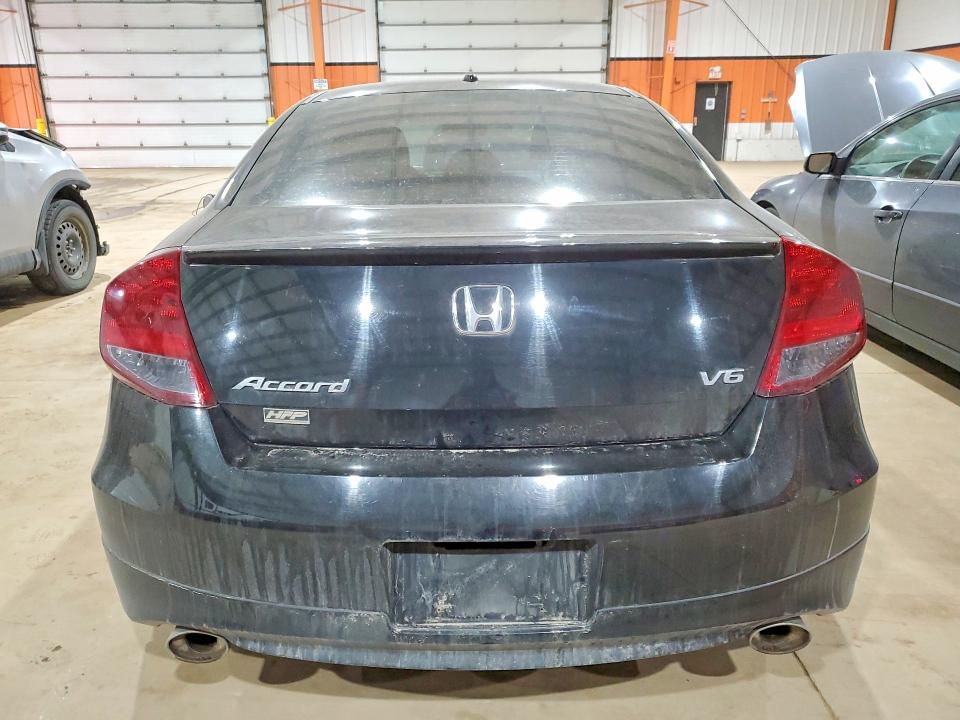 51125126 :رقم المزاد ، 1HGCS2B80BA800415 vin ، 2011 Honda Accord مزاد بيع