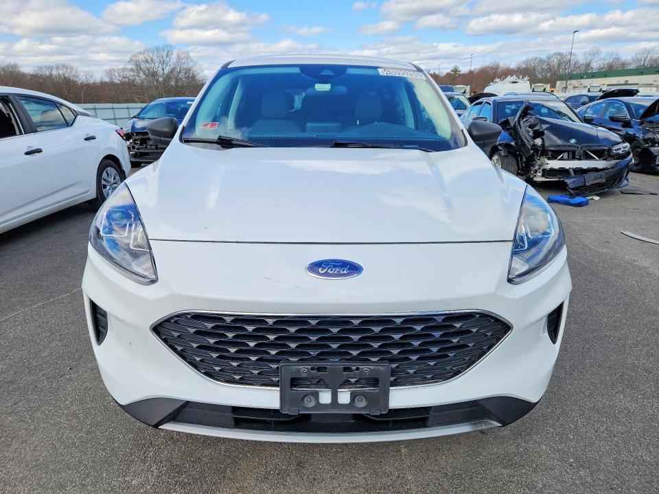 48095206 :رقم المزاد ، 1FMCU0G6XNUB00629 vin ، 2022 Ford Escape مزاد بيع