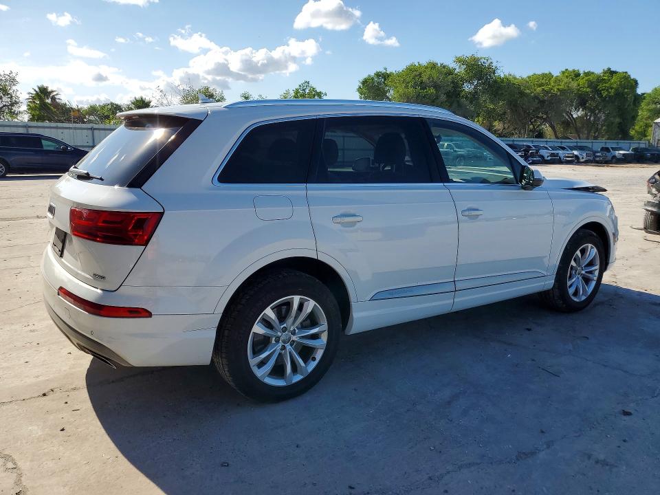2019 Audi Q7 მანქანა იყიდება აუქციონზე, vin: WA1AHAF73KD047066, აუქციონის ნომერი: 48976976