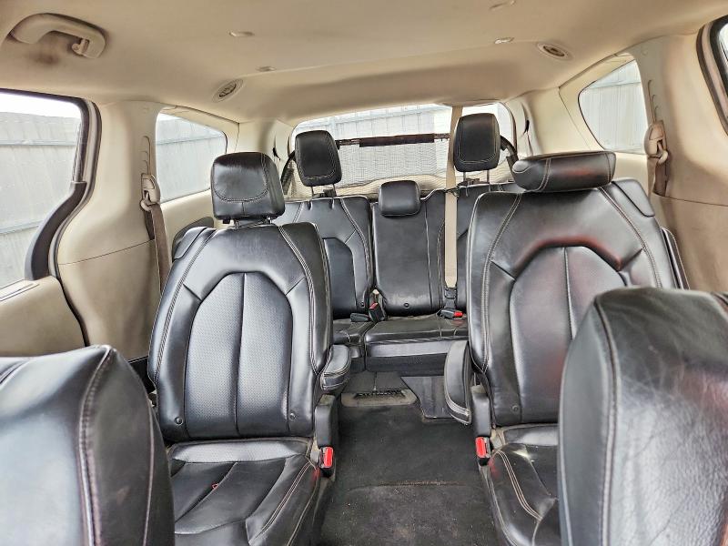 51180426 :رقم المزاد ، 2C4RC1DG8MR516257 vin ، 2021 Chrysler Voyager مزاد بيع