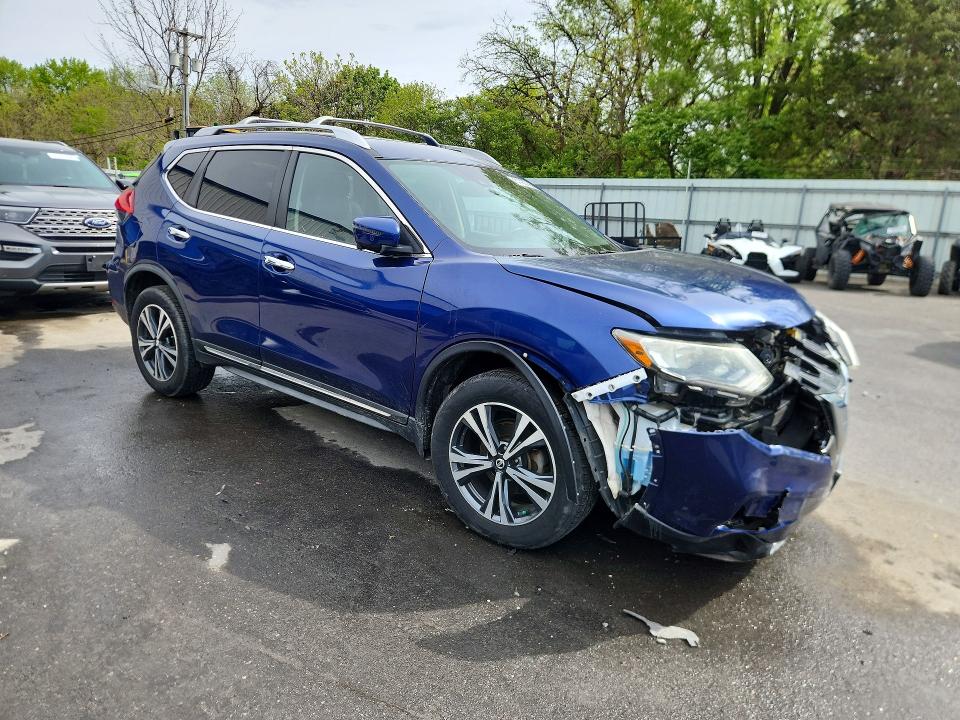 Продаж на аукціоні авто 2017 Nissan Rogue, vin: JN8AT2MV7HW025228, номер лоту: 51422196