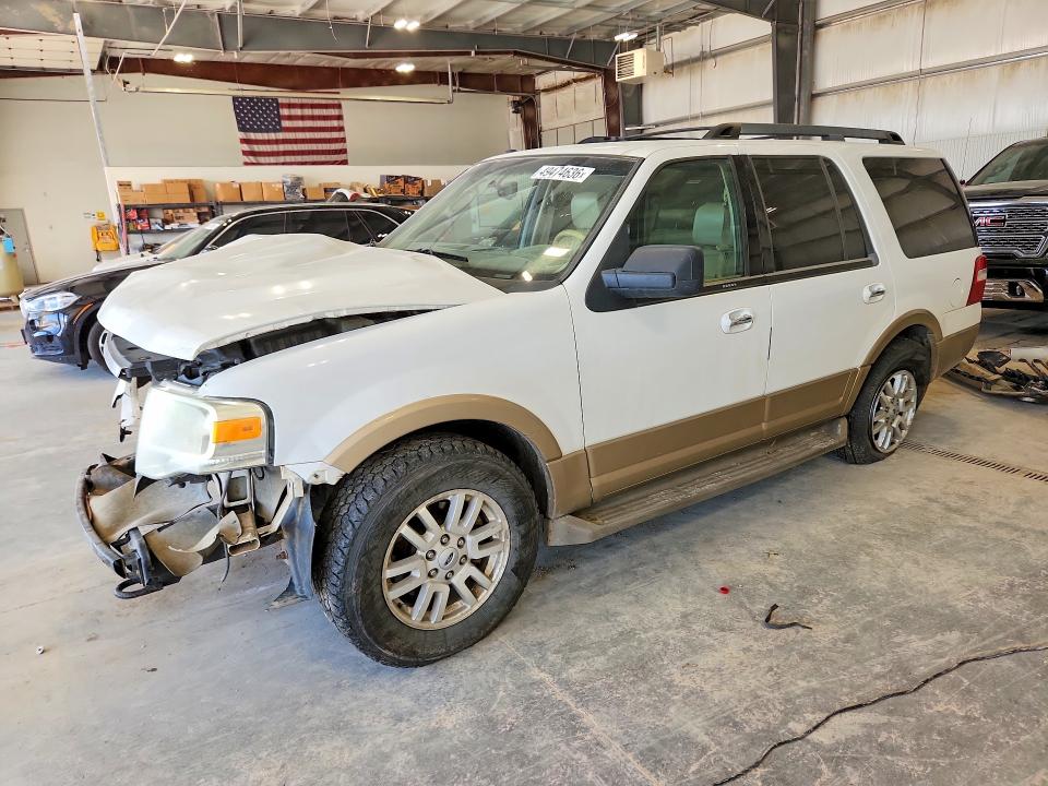 49474636 :رقم المزاد ، 1FMJU1J58DEF02882 vin ، 2013 Ford Expedition مزاد بيع