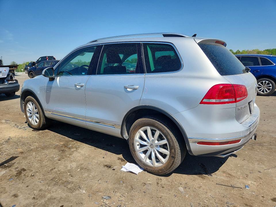 2015 Volkswagen Touareg მანქანა იყიდება აუქციონზე, vin: WVGEP9BP4FD002251, აუქციონის ნომერი: 49784236