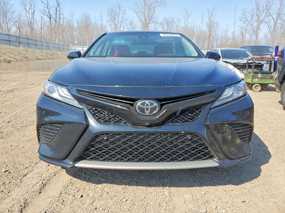Продаж на аукціоні авто 2018 Toyota Camry, vin: 4T1BZ1HK8JU002241, номер лоту: 49144016