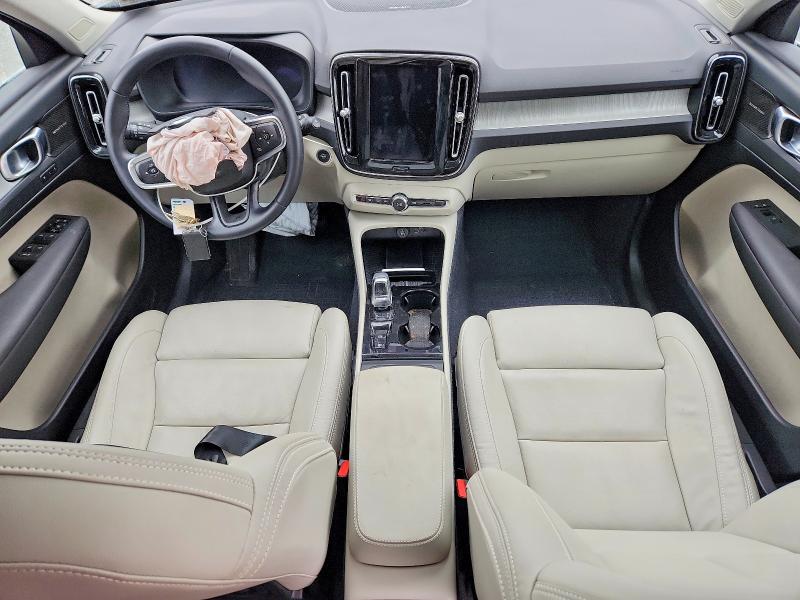 48566896 :رقم المزاد ، YV4L12UF7R2375323 vin ، 2024 Volvo Xc40 مزاد بيع
