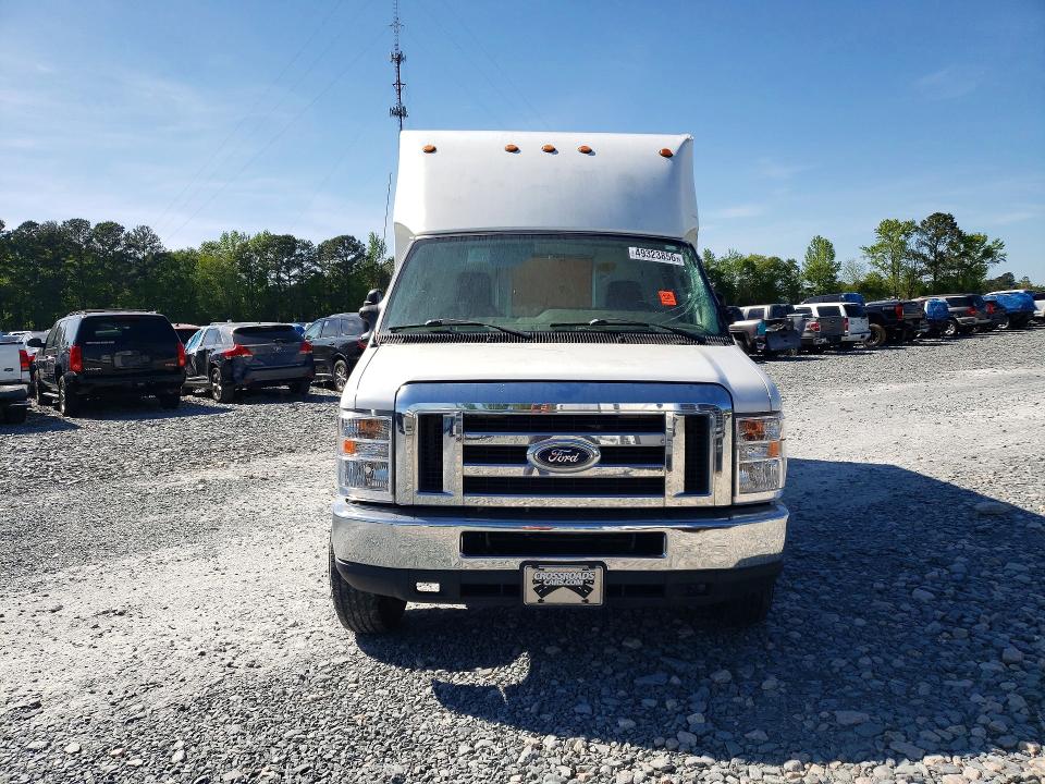 Продажа на аукционе авто 2017 Ford E350, vin: 1FDWE3F65HDC77445, номер лота: 49323856
