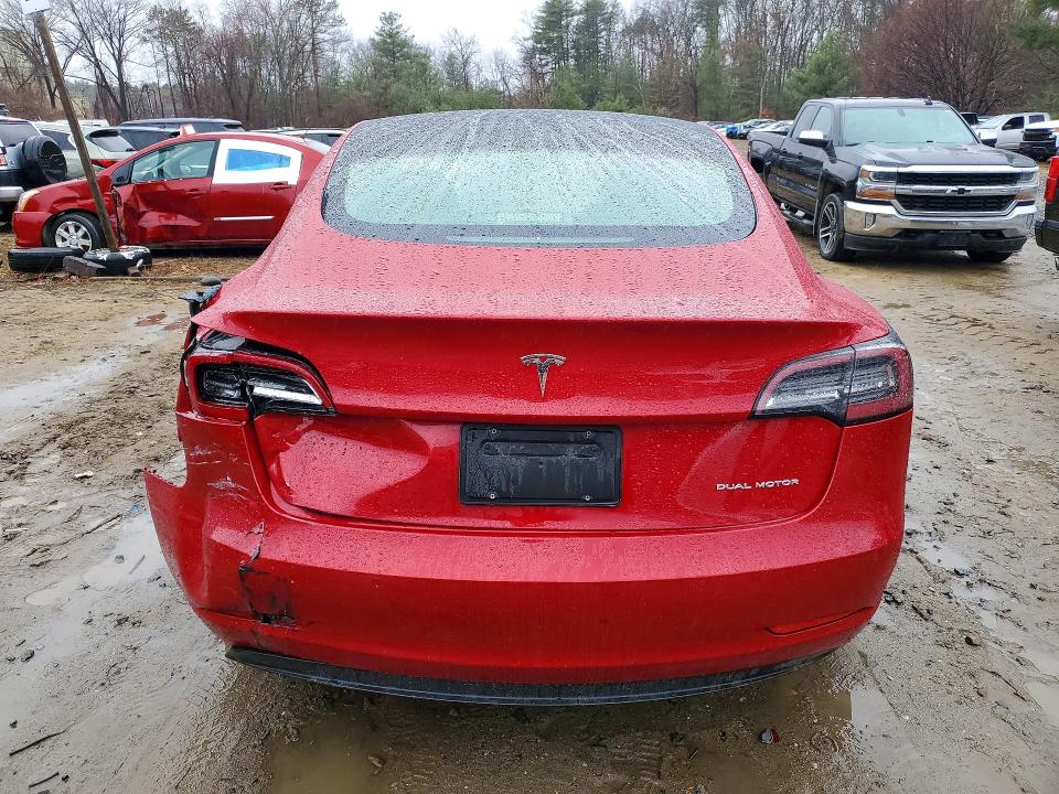 48039646 :رقم المزاد ، 5YJ3E1EB7NF318642 vin ، 2022 Tesla Model 3 مزاد بيع