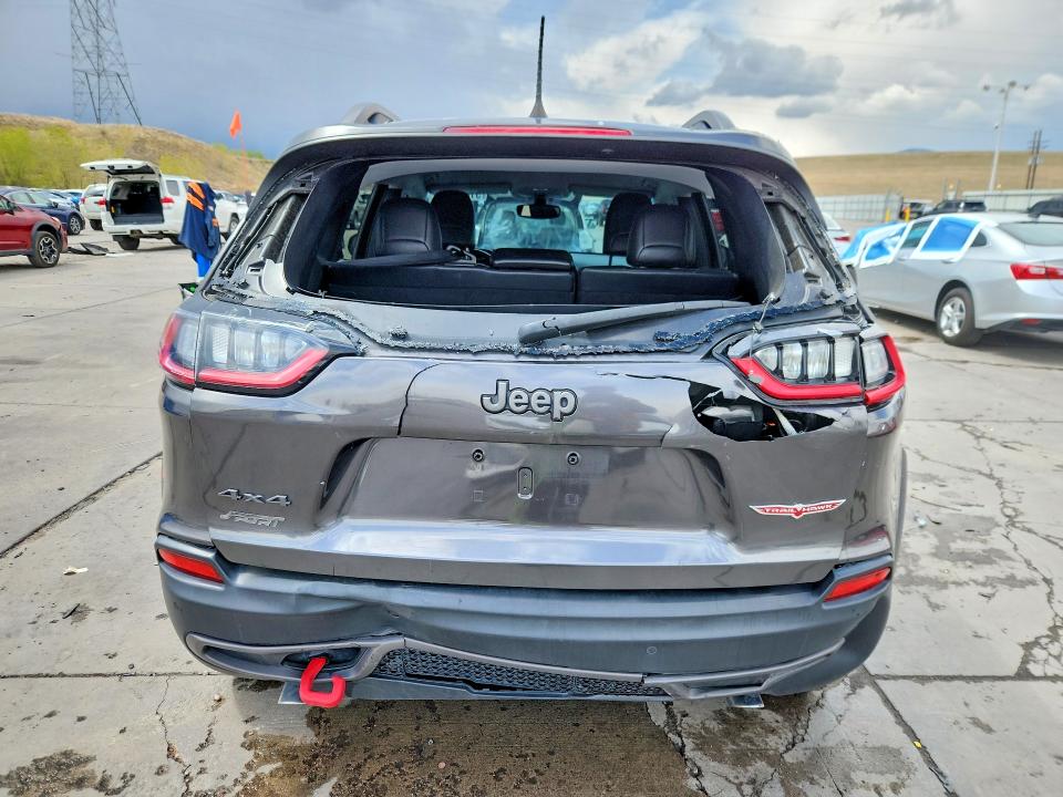 51698456 :رقم المزاد ، 1C4PJMBX7KD395478 vin ، 2019 Jeep Cherokee مزاد بيع