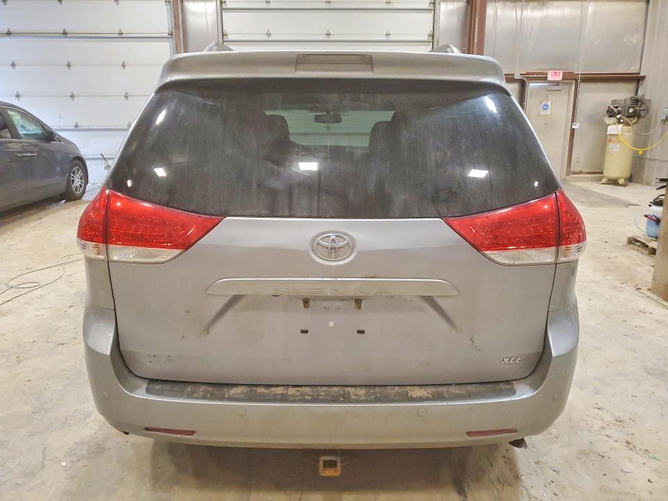 Продаж на аукціоні авто 2014 Toyota Sienna, vin: 5TDYK3DC1ES485157, номер лоту: 47958706