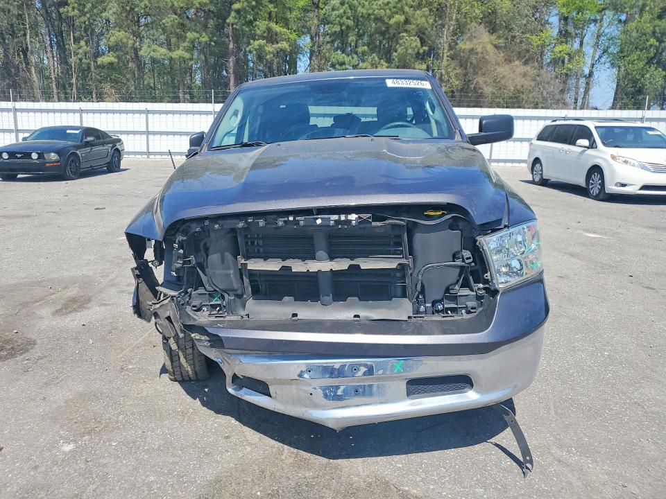 48332526 :رقم المزاد ، 1C6RR6KG3KS726914 vin ، 2019 Ram 1500 Classic مزاد بيع