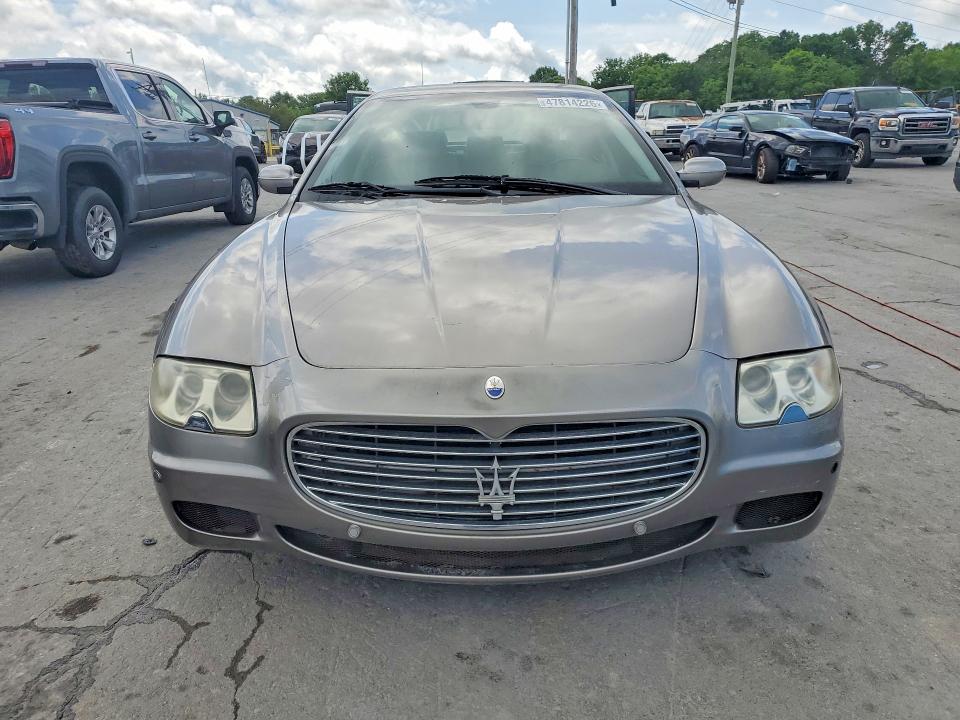 2005 Maserati Quattroporte მანქანა იყიდება აუქციონზე, vin: ZAMCE39A250018983, აუქციონის ნომერი: 47814226