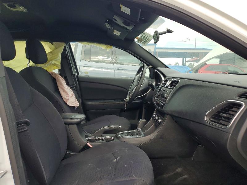 Продажа на аукционе авто 2013 Chrysler 200, vin: 1C3CCBBB4DN672428, номер лота: 51704906
