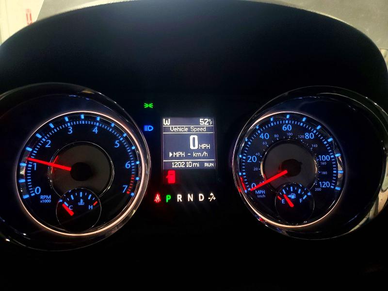 2015 Chrysler Town & Country მანქანა იყიდება აუქციონზე, vin: 2C4RC1BG0FR539151, აუქციონის ნომერი: 50749976