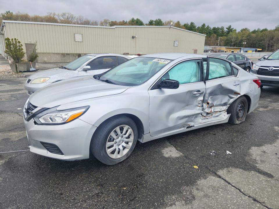 52139616 :رقم المزاد ، 1N4AL3AP5HN348955 vin ، 2017 Nissan Altima مزاد بيع