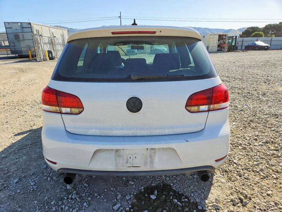 2011 Volkswagen Gti მანქანა იყიდება აუქციონზე, vin: WVWED7AJ7BW067320, აუქციონის ნომერი: 50314816
