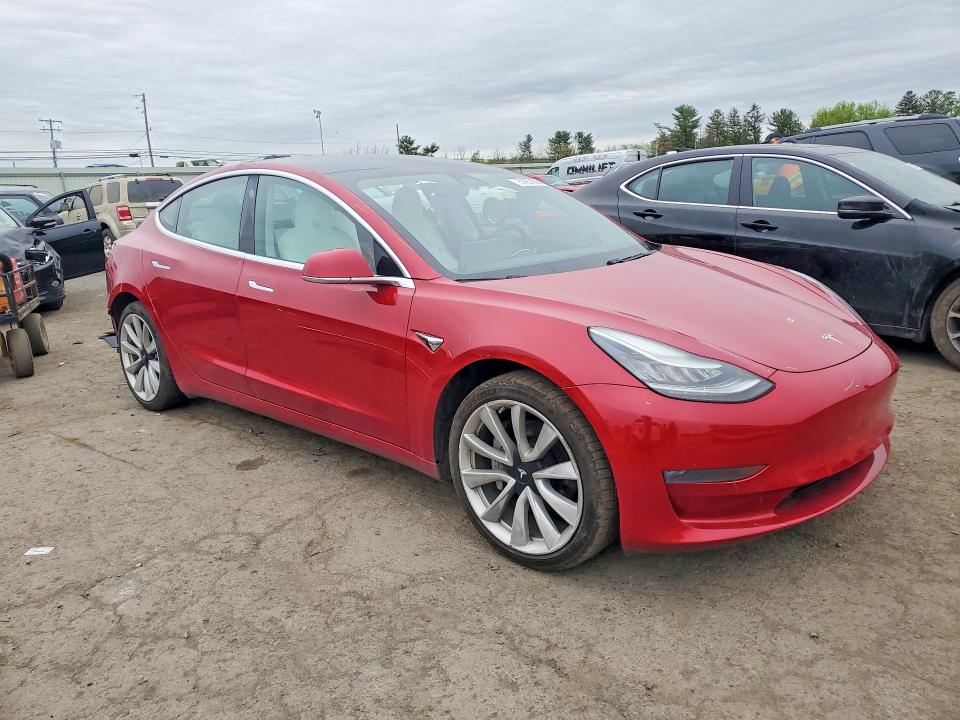 Продажа на аукционе авто 2018 Tesla Model 3, vin: 5YJ3E1EB1JF100741, номер лота: 51861306