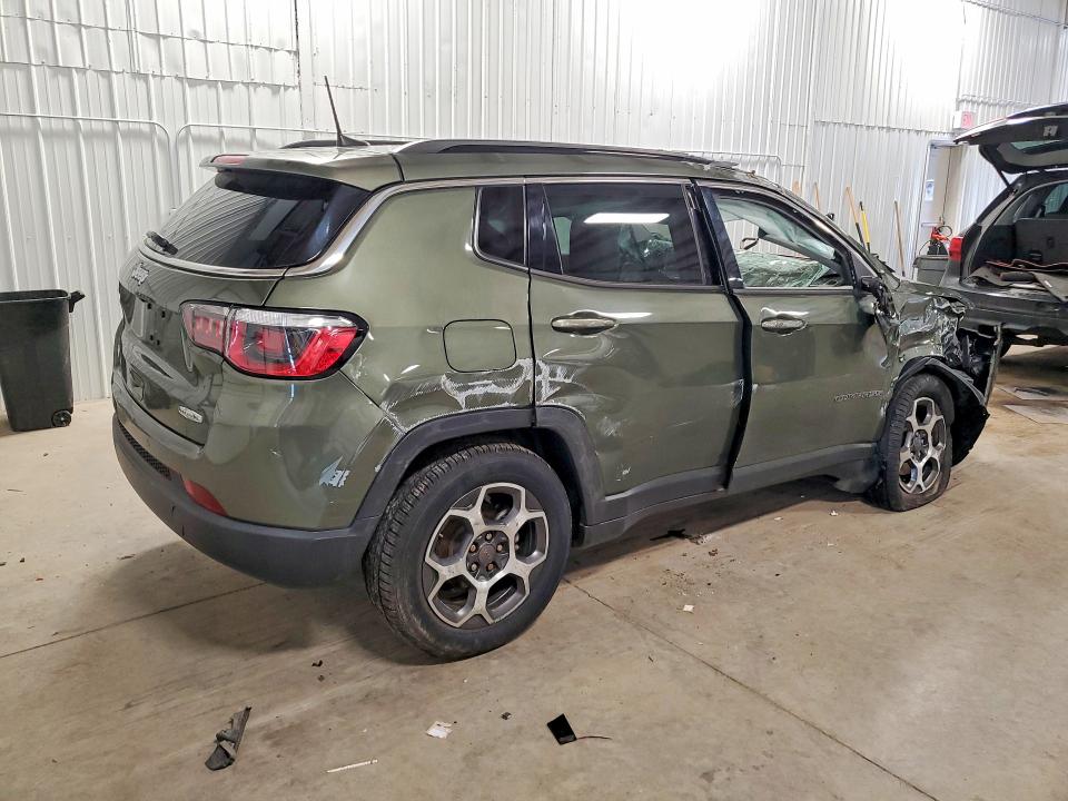 Продажа на аукционе авто 2018 Jeep Compass, vin: 3C4NJDBB4JT281961, номер лота: 51886886