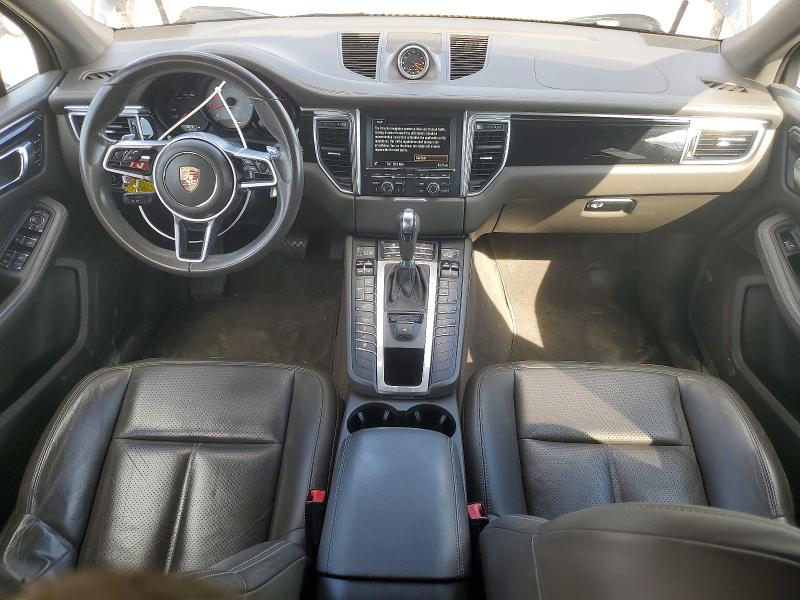 49411726 :رقم المزاد ، WP1AB2A50FLB54220 vin ، 2015 Porsche Macan مزاد بيع