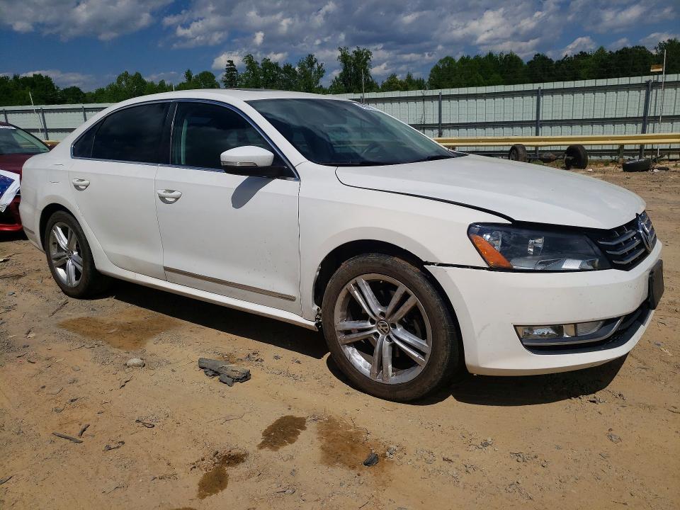 Продаж на аукціоні авто 2014 Volkswagen Passat, vin: 1VWCT7A34EC087779, номер лоту: 49904586