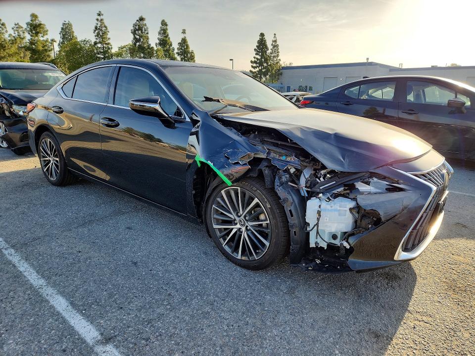 50592076 :رقم المزاد ، 58AD11D18NU008455 vin ، 2022 Lexus Es 250 مزاد بيع