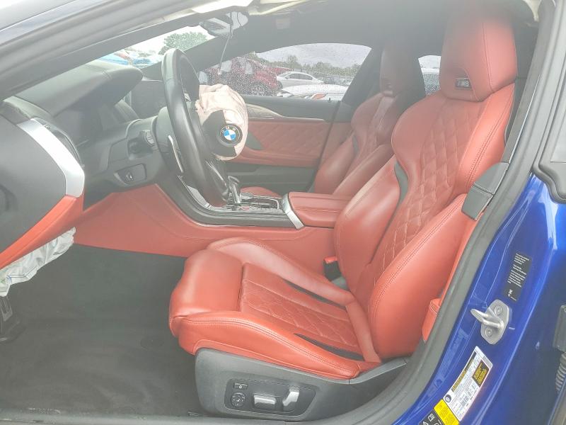 49313646 :رقم المزاد ، WBSGV0C03NCH18297 vin ، 2022 Bmw M8 مزاد بيع
