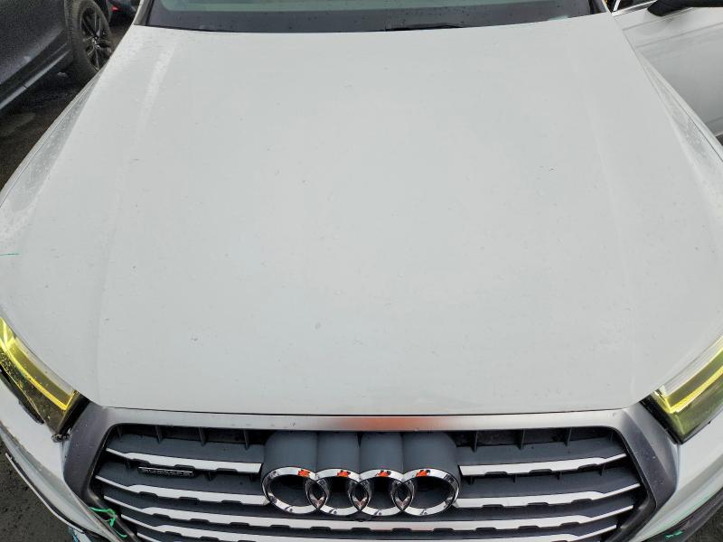 Продаж на аукціоні авто 2017 Audi Q7, vin: WA1VAAF73HD038219, номер лоту: 42075876