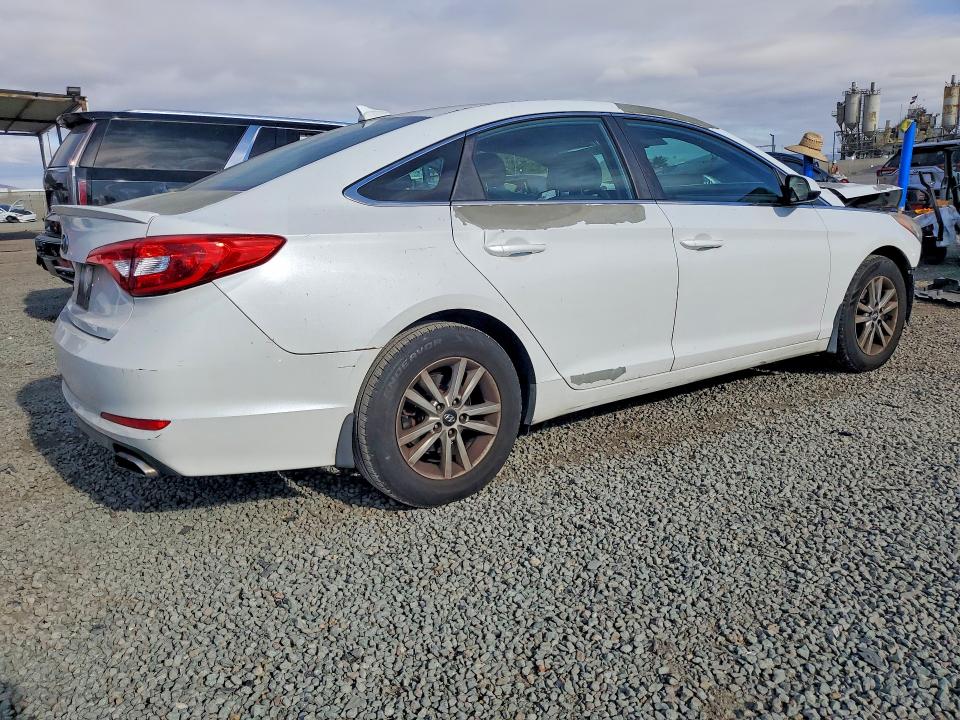 2015 Hyundai Sonata მანქანა იყიდება აუქციონზე, vin: 5NPE24AF4FH167323, აუქციონის ნომერი: 50695536