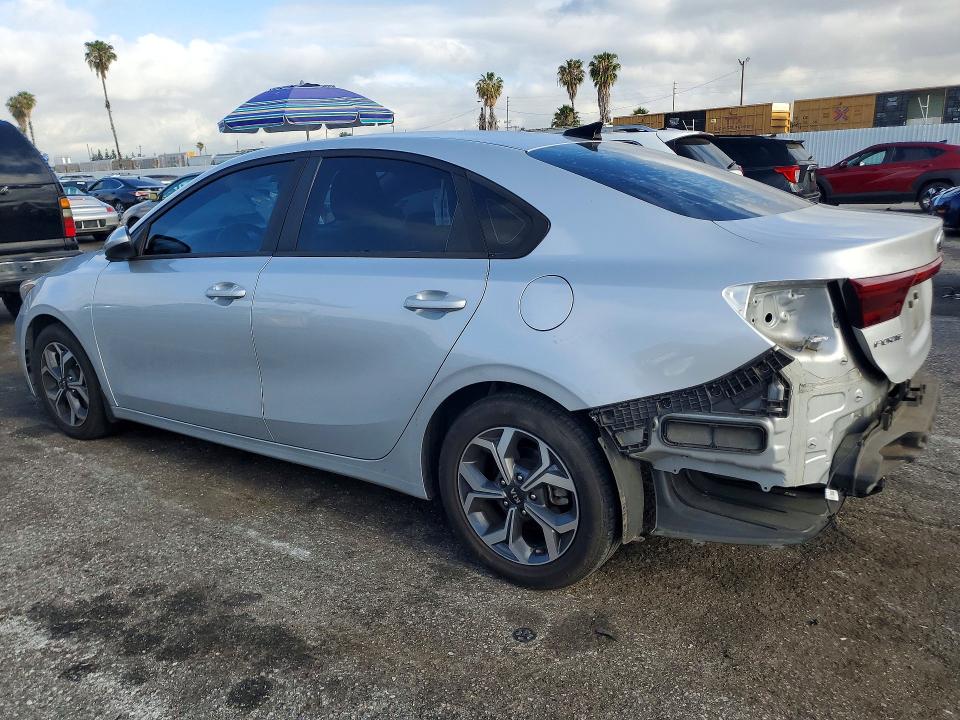 2020 Kia Forte მანქანა იყიდება აუქციონზე, vin: 3KPF24AD5LE250844, აუქციონის ნომერი: 50473046