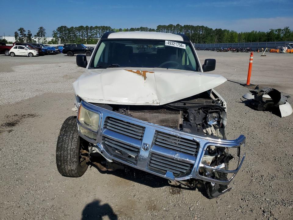 49321756 :رقم المزاد ، 1D8GU28K48W129597 vin ، 2008 Dodge Nitro مزاد بيع