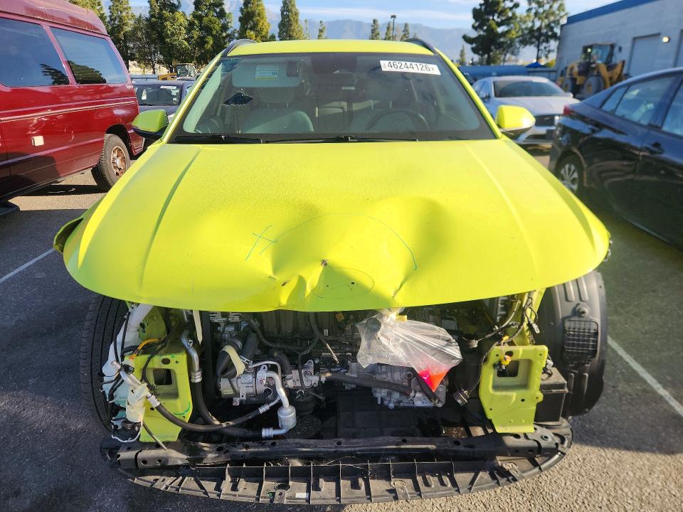 2024 Hyundai Kona მანქანა იყიდება აუქციონზე, vin: KM8HBCAB9RU048533, აუქციონის ნომერი: 46244126