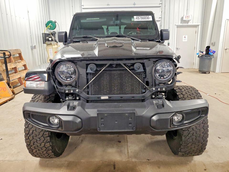 49766856 :رقم المزاد ، 1C6JJTAM5NL118580 vin ، 2022 Jeep Gladiator مزاد بيع