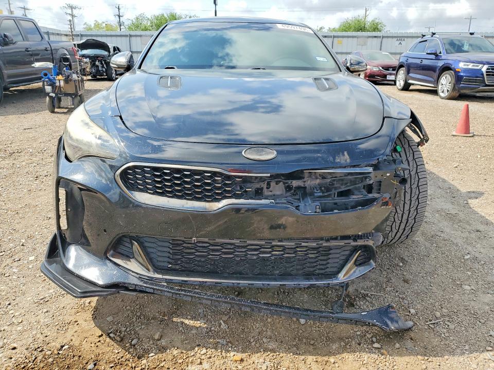 2020 Kia Stinger მანქანა იყიდება აუქციონზე, vin: KNAE35LC3L6079968, აუქციონის ნომერი: 49597496