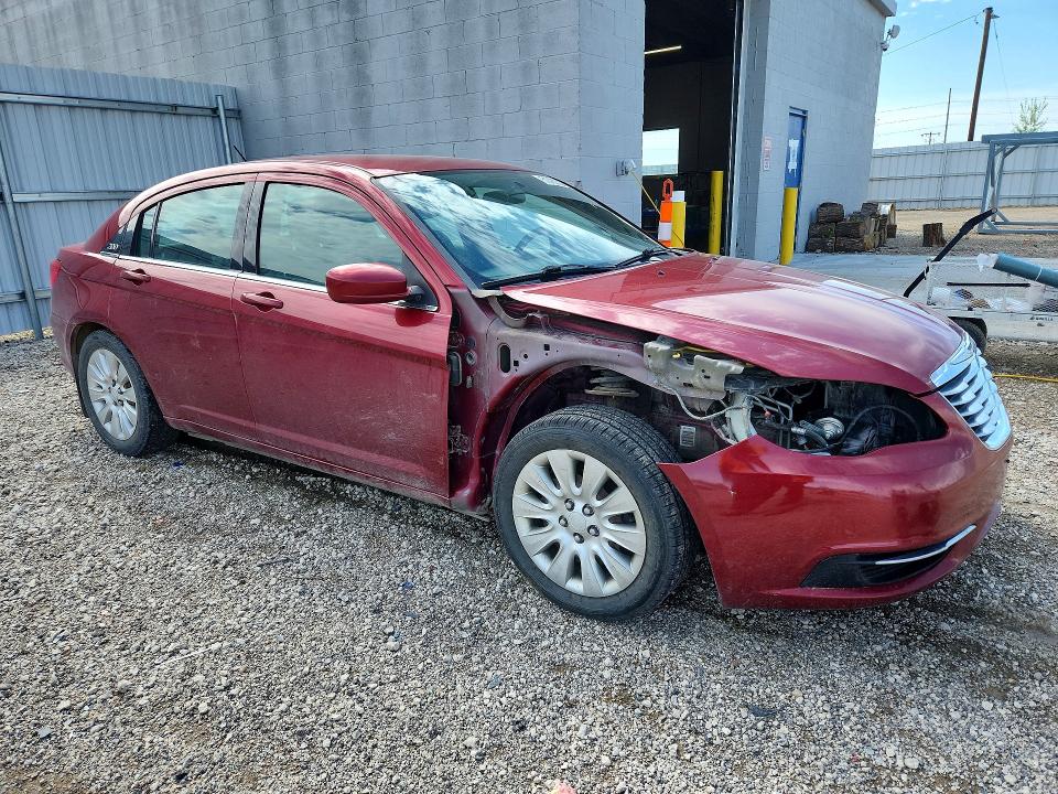 2014 Chrysler 200 მანქანა იყიდება აუქციონზე, vin: 1C3CCBAB9EN204939, აუქციონის ნომერი: 51432326